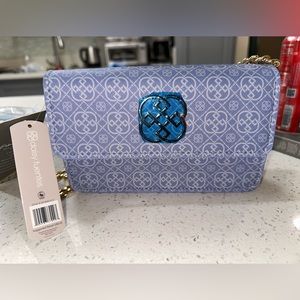 NWT-Daisy Fuentes crossbody